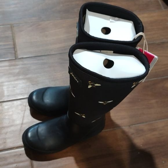 NWT Joules 5 neoprene right as rain printed bee boots tall black wellies - Picture 3 of 8